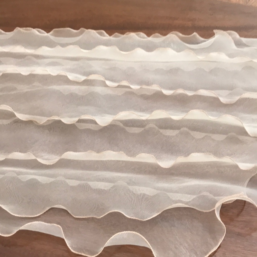 Light Finely Detailed Translucent Wrap - image 2